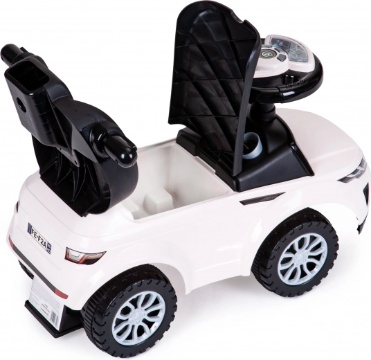 Interaktivní volant a úložný prostor