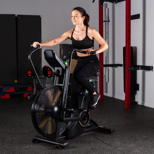 Přehledný LCD displej a komfortní nastavení