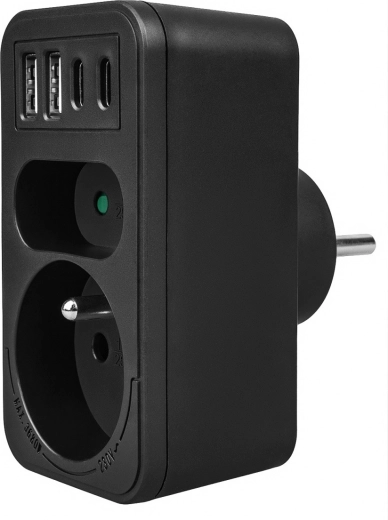 Až čtyři zařízení přes USB najednou