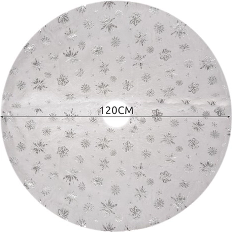 Průměr 120 cm – ideální pro dárky i zakrytí stojanu
