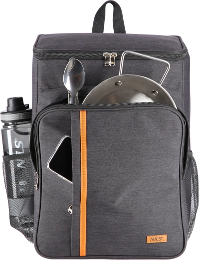 Praktické kapsy a přehledná organizace