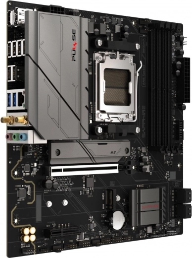 Stabilní napájení 7+2+1 pro jistotu výkonu