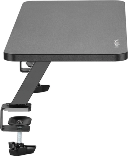 Ergonomická výška a více místa na stole