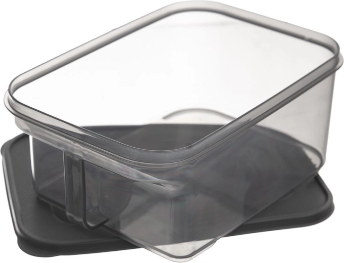 Průhledné stěny a elegantní šedý design