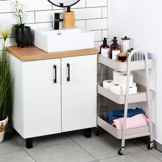 Odolná kovová konstrukce v elegantní béžové