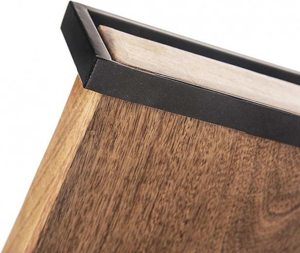 Zvýšené okraje a ochrana povrchů