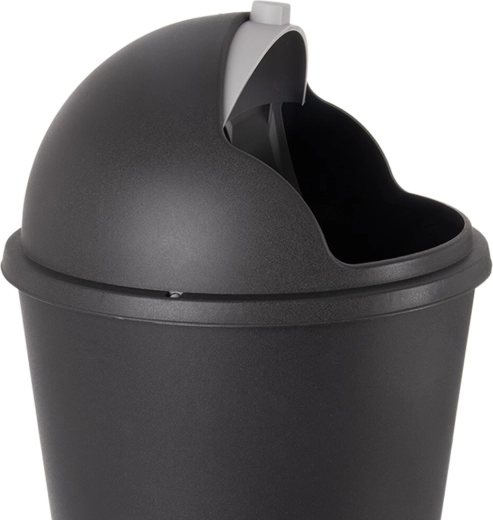 Praktický objem 25 l pro domácnost i kancelář