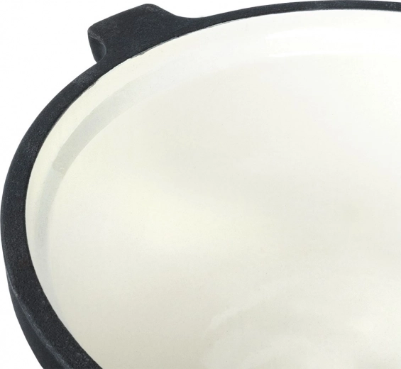 Emailovaný vnitřek pro snadné čištění