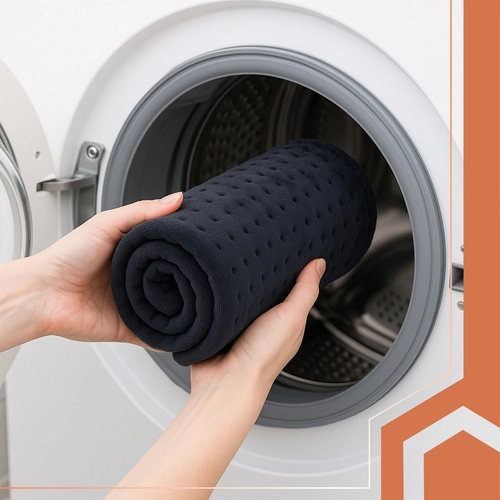 Snadná údržba – ruční i strojové praní