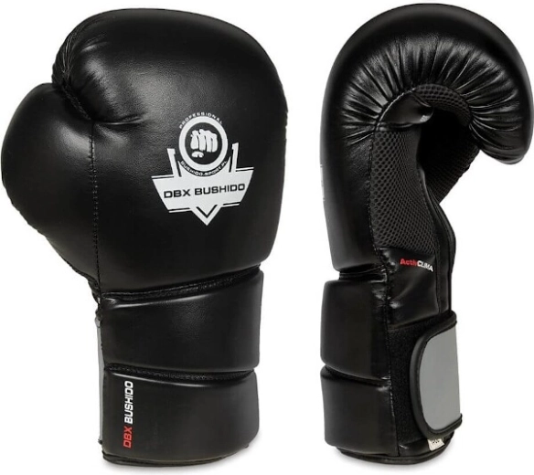 Pevná fixace zápěstí a zajištěný palec