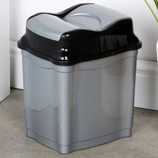 Odolný a lehký plast