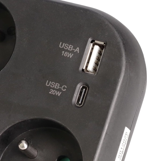 Rychlé nabíjení USB-A + USB-C