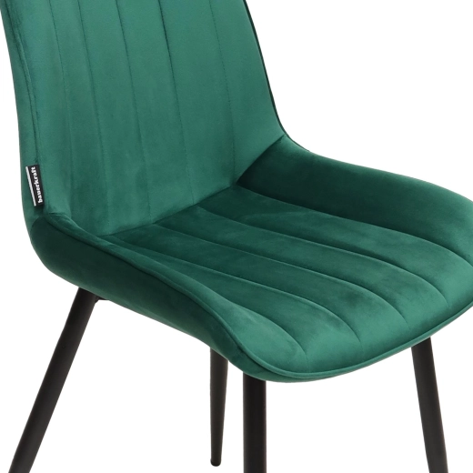 Ergonomický tvar pro pohodlné sezení