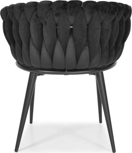 Pletené opěradlo jako designová dominanta