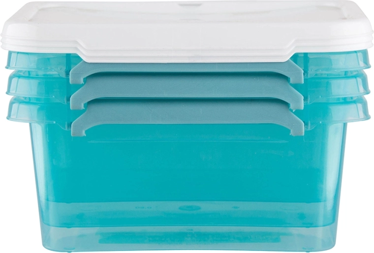 Stohovatelný design šetří místo