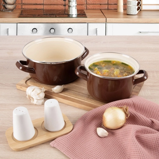 Všestranné použití na všech typech sporáků i v troubě