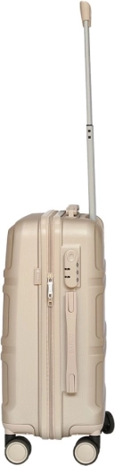 Praktický kabinový rozměr a chytrá organizace