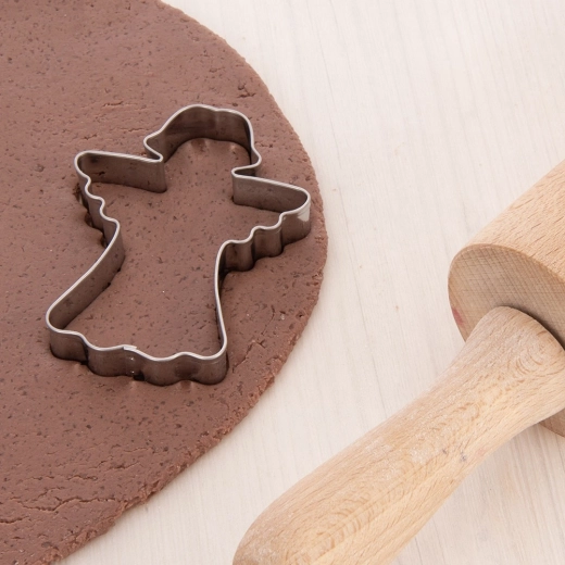 Precizní tvar anděla pro sváteční cukroví