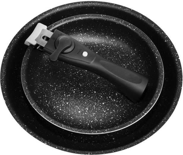 Všestranné použití na všech sporácích i v troubě