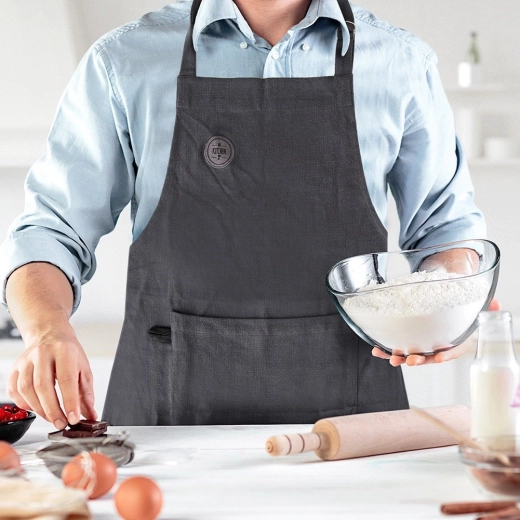 Nastavitelný popruh a pohodlné vázání