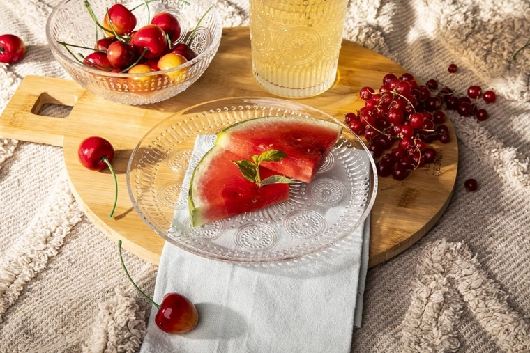 Praktický průměr 17 cm na dezerty a svačiny