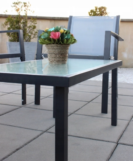 Tvrzené sklo pro bezpečí a eleganci