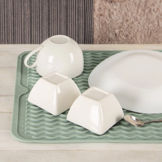 Flexibilní, protiskluzová a šetrná k desce