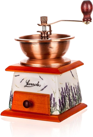 Praktická dřevěná zásuvka na namletou kávu