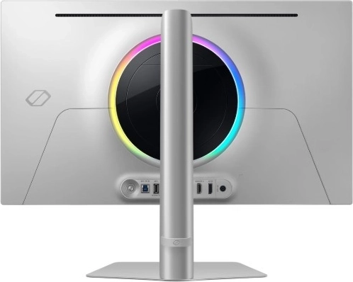 Prémiová zadní strana a ambientní RGB prstenec