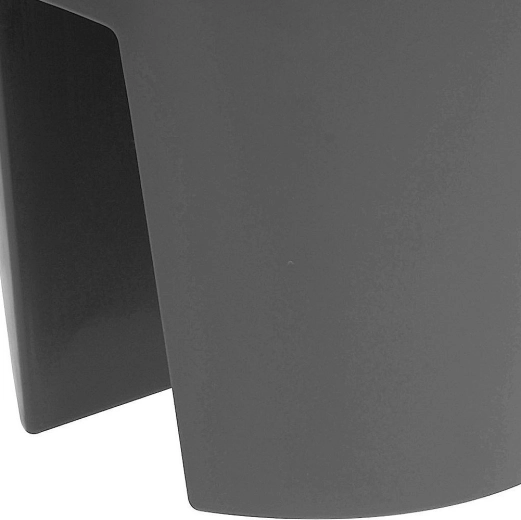 Odolný a snadno udržovatelný materiál