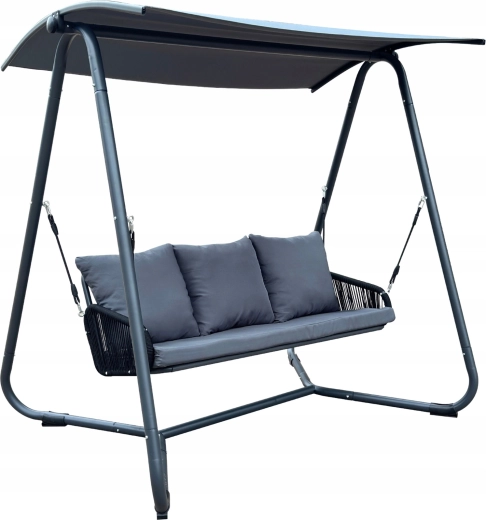 Pevná ocelová konstrukce a pružinové zavěšení