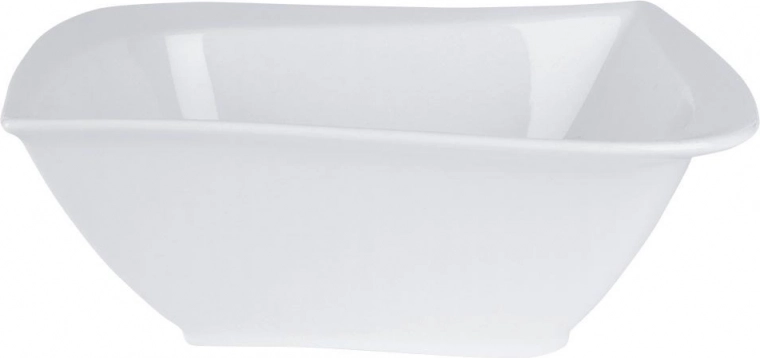 Praktický objem 1,3 l pro saláty i přílohy