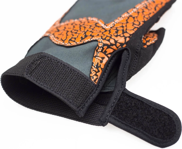 Nastavitelné zapínání na suchý zip