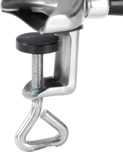 Stabilní uchycení ke stolu