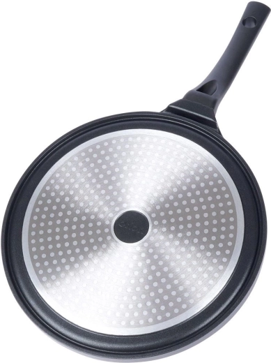 Kompatibilní se všemi sporáky včetně indukce