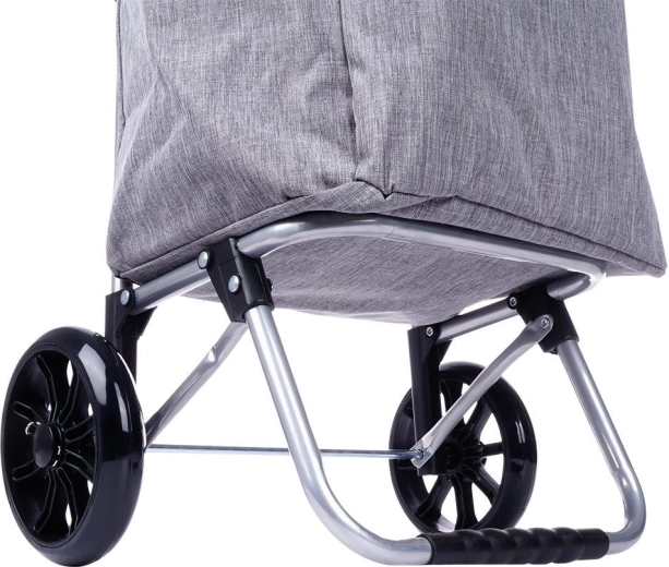 Stabilní rám a velká kola pro snadnou jízdu