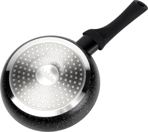 Kompatibilní se všemi sporáky včetně indukce