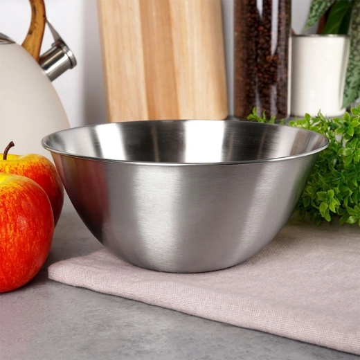 Univerzální využití v kuchyni i při servírování