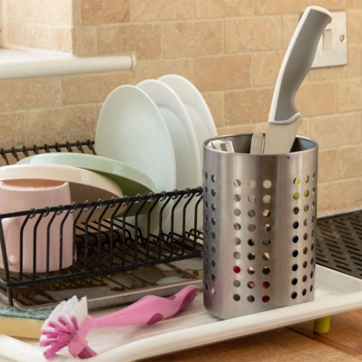 Pořádek na lince i v odkapávači