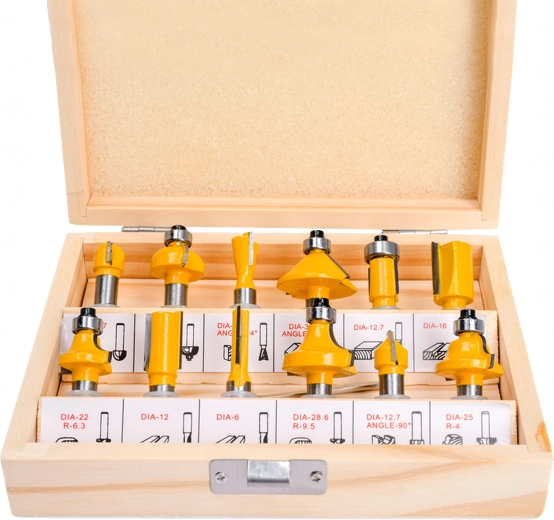 Přehledné dřevěné pouzdro