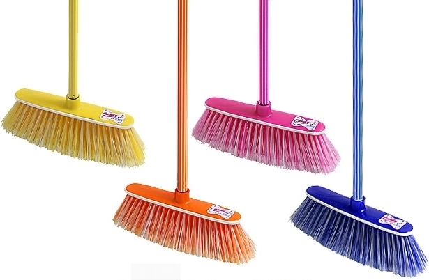 Smeták na zametání Candy s násadou 120 cm