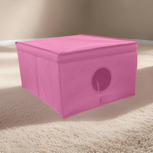 Víko chrání před prachem