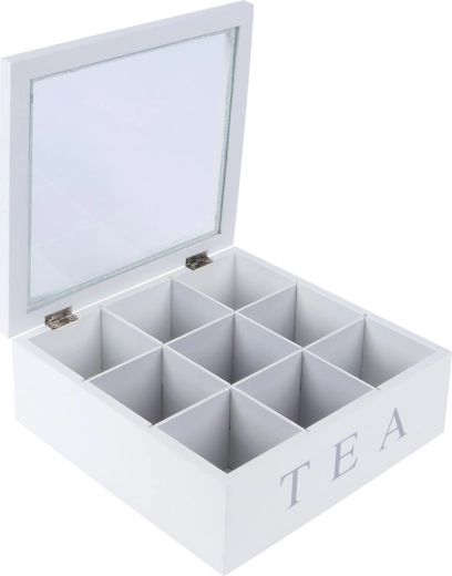 Odolná MDF a spolehlivé panty