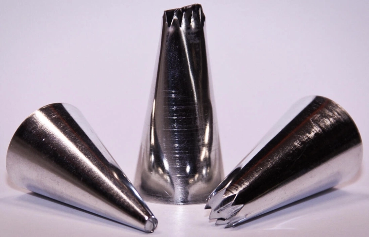 Sada zdobicích špiček – 3 díly, pocínovaný plech, mix tvarů