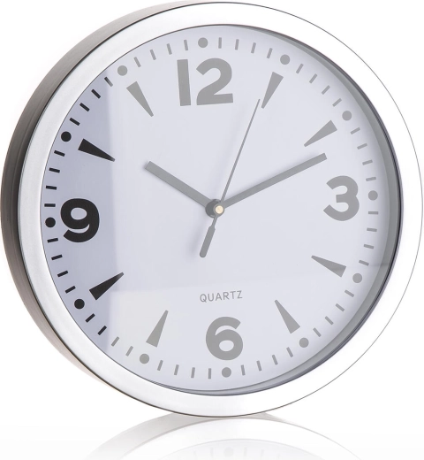 Nástěnné kulaté hodiny 20 cm plast
