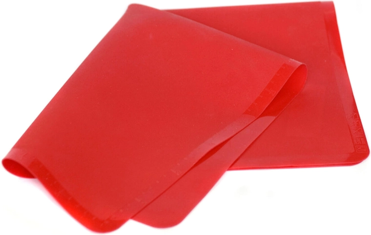 Silikonový vál 50 × 40 cm s měřítkovým reliéfem CULINARIA Red