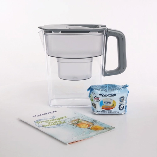 Kompaktní filtrační džbánek na vodu 2,4 l, šedý s filtrační vložkou b100-25