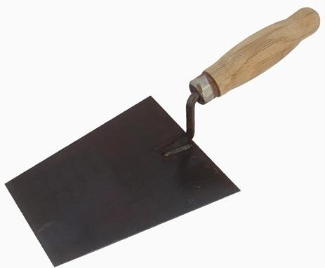 Zednická lžíce z oceli 160 × 130 mm s dřevěnou rukojetí