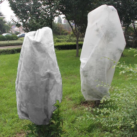 Ochranný kapuč na rostliny z agrotkaniny 1 × 1,6 m, bílý, 30 g/m² (3 ks)