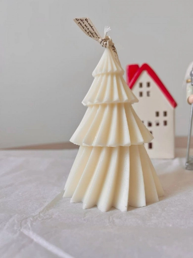 Ručně vyráběná sójová svíčka Vánoční stromek